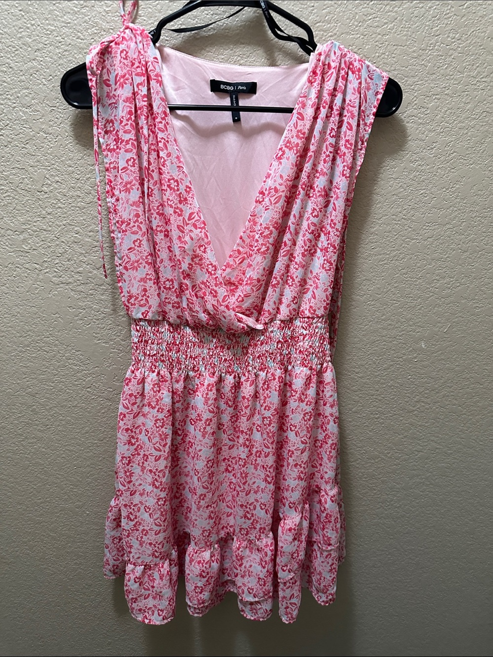 BCBGMaxAzria Pink Floral V-Neck Smocked Waist Mini Dress